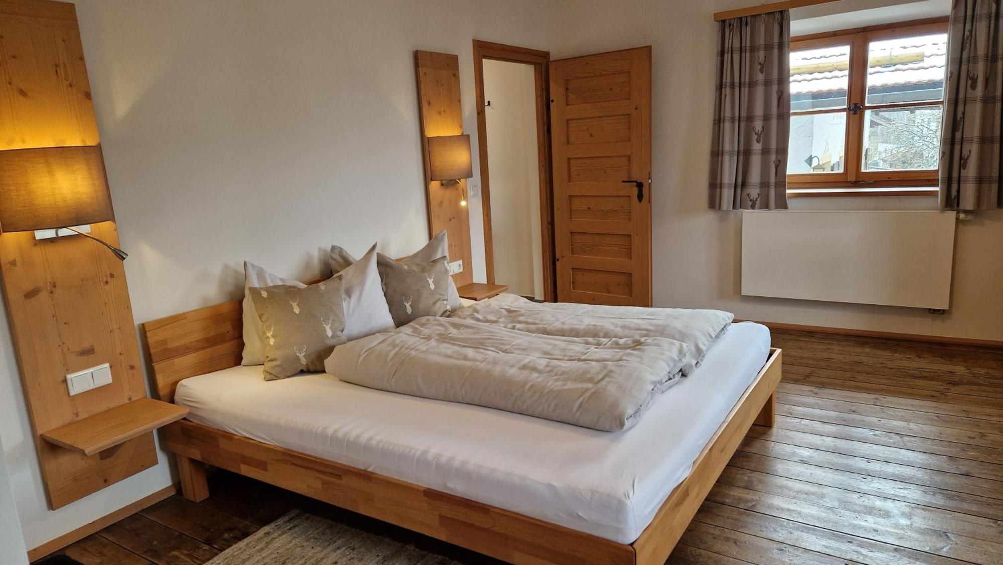 Hotel Landgasthof Alter Wirt Fischbachau Buitenkant foto