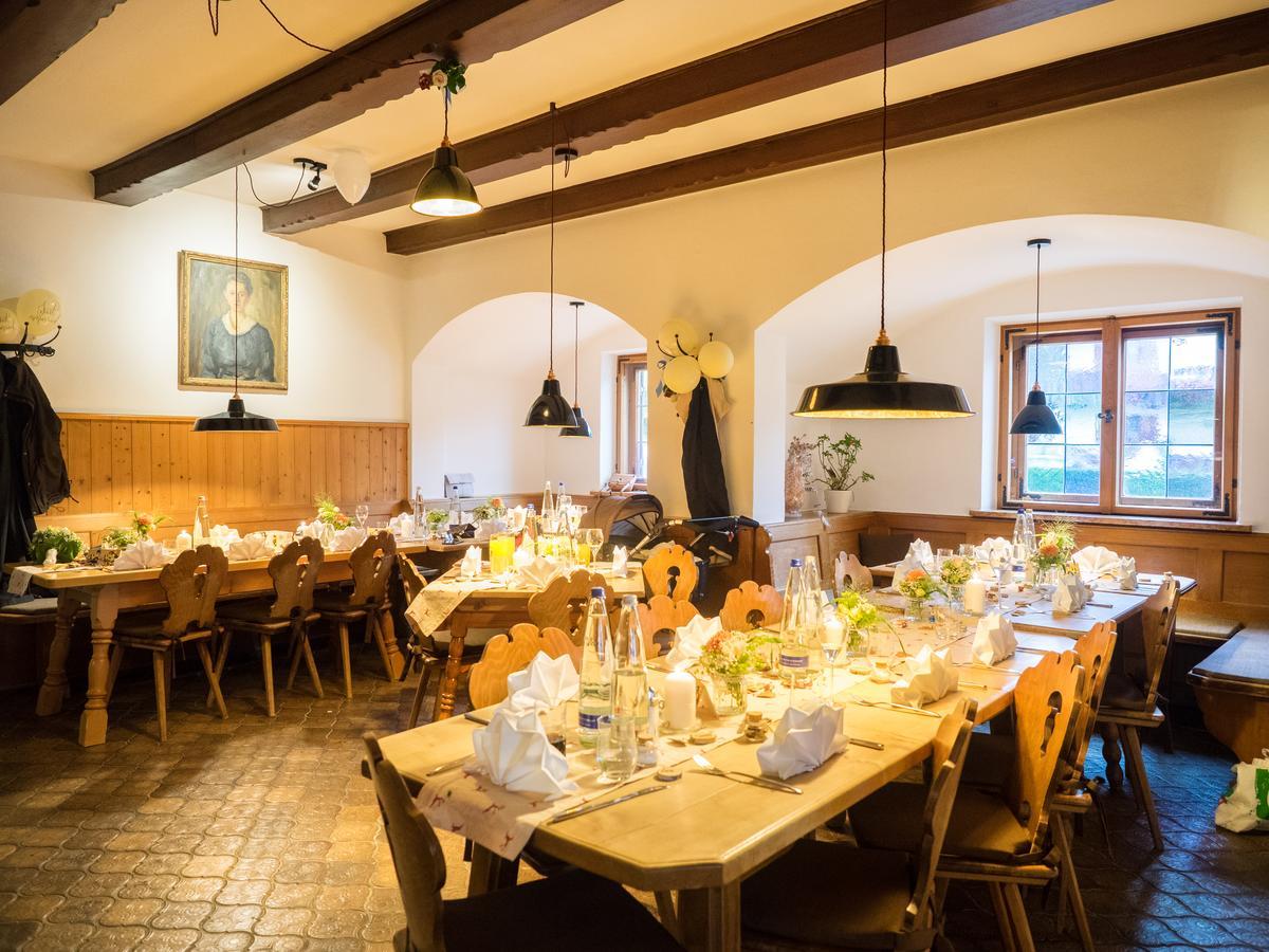 Hotel Landgasthof Alter Wirt Fischbachau Buitenkant foto